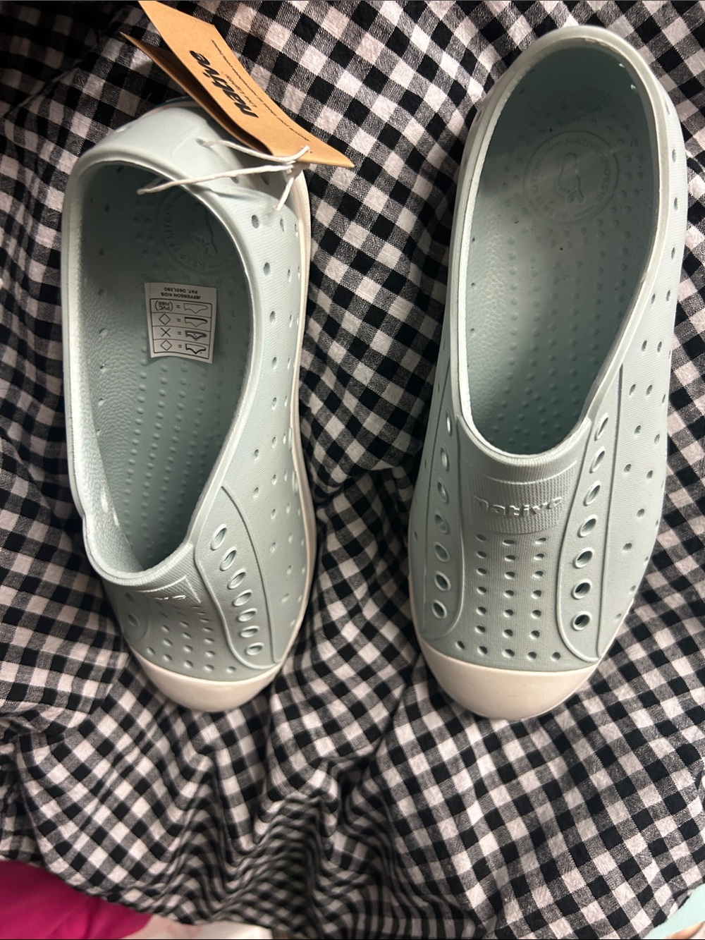Native slip-on sneakers in mint green with white toe cap BBR